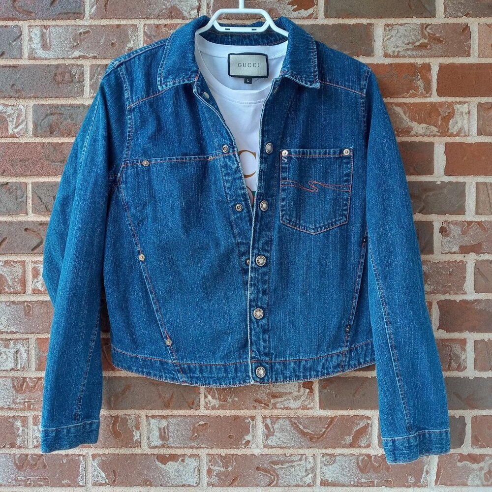 Vintage Silver made in Canada slash pocket denim jacket size large runs smaller